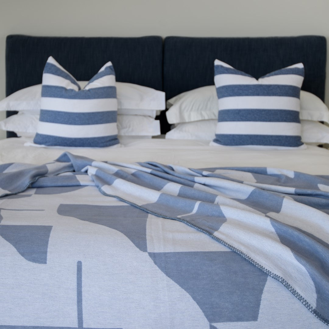 Amanda Cotton Shapes Throw Overcast Blue (200x230cm Double)