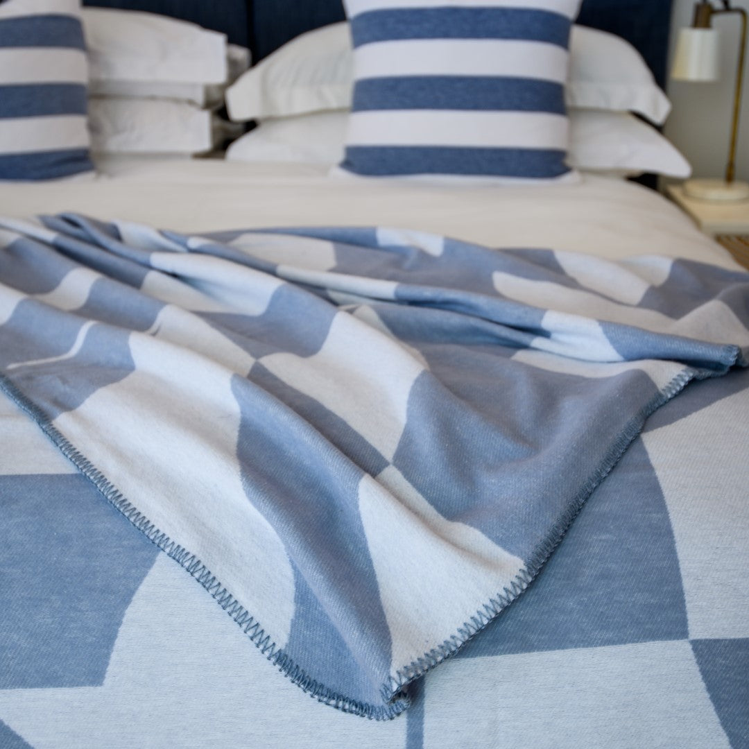 Amanda Cotton Shapes Throw Overcast Blue (200x230cm Double)