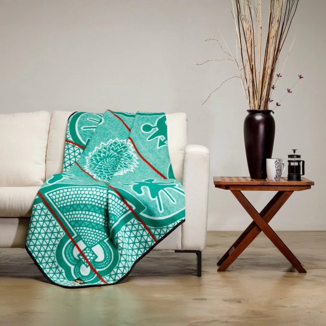 Kharetsa Aloe Blanket (Emerald Green / white / red stripe )