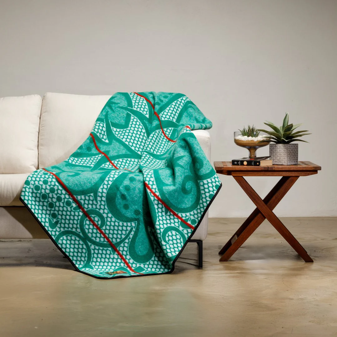 Basotho Seanamarena Chromatic Blanket (Emerald Green / White / Red Stripe)