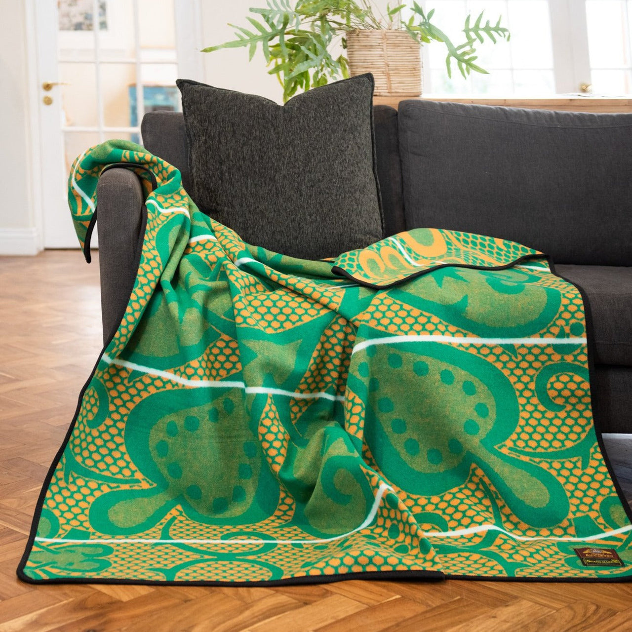 Basotho Seanamarena Chromatic Blanket (Emerald Green / Yellow / White Stripe)