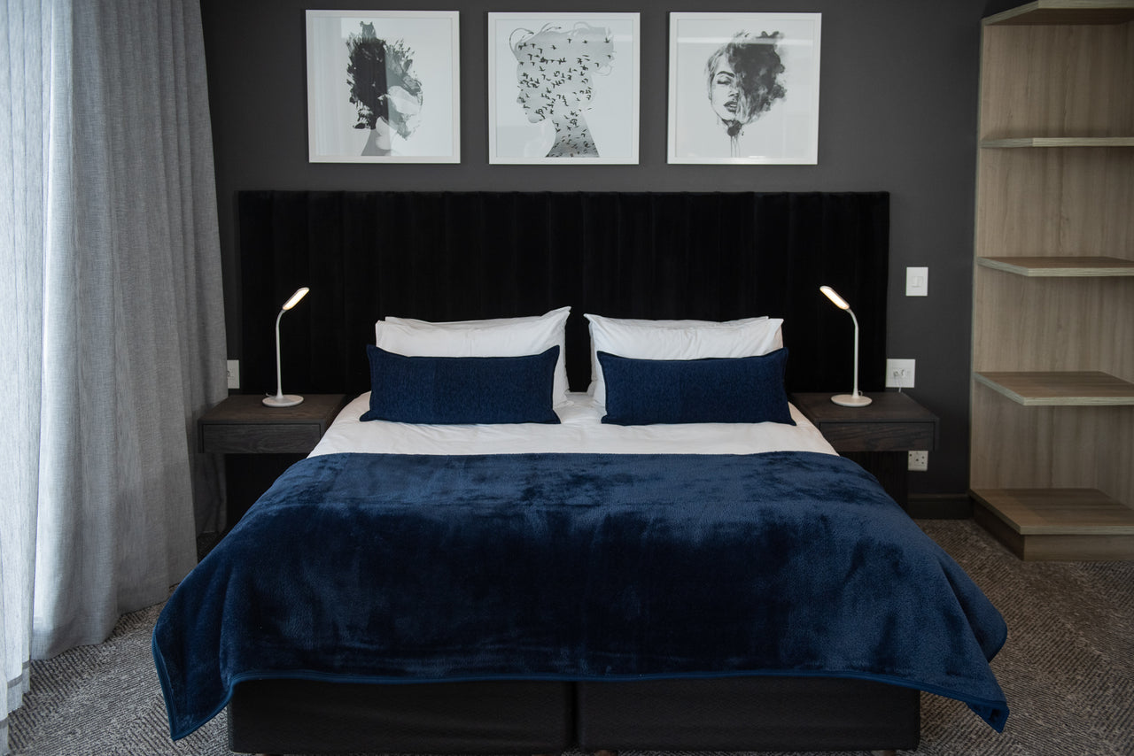 Hotel Collection Bed Blanket - Navy