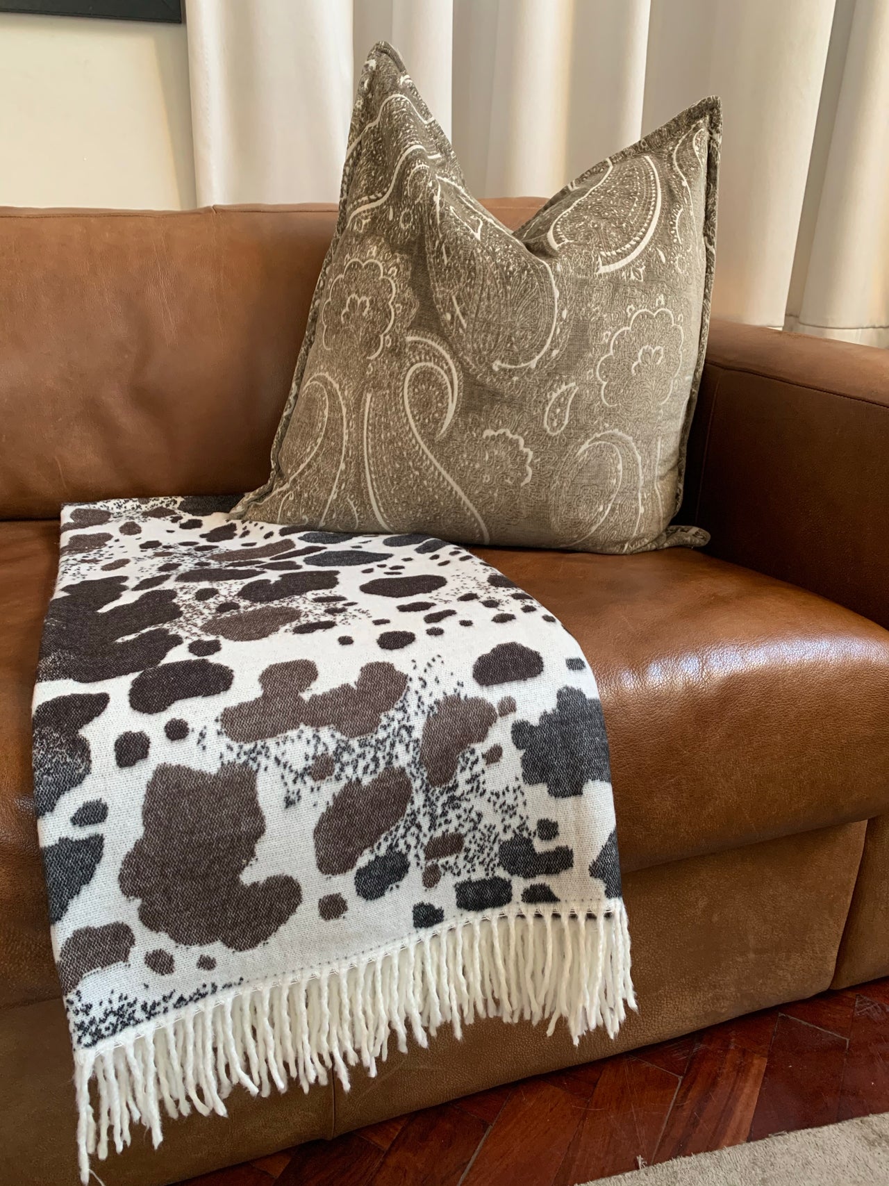 Bella Vita Nguni Hide (My Africa) (White and Black)